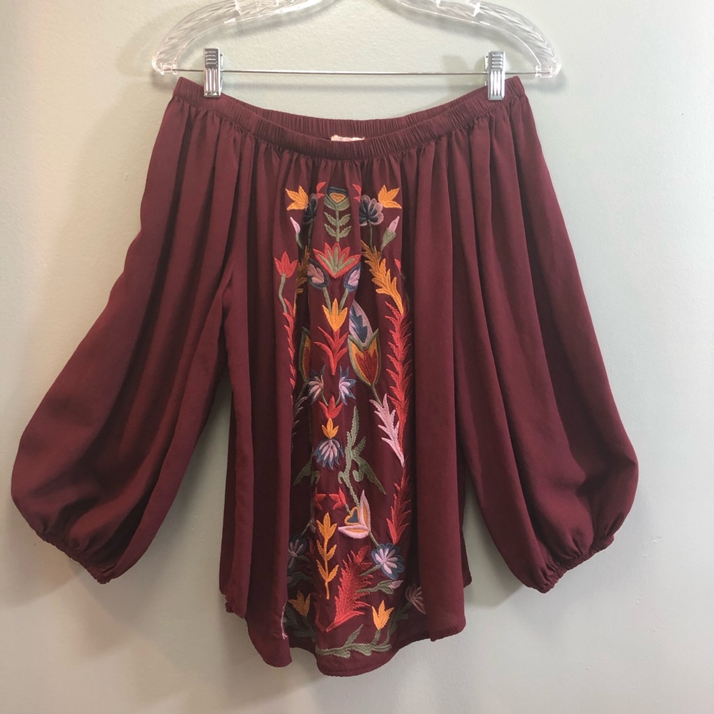 Solitaire Off the Shoulder blouse